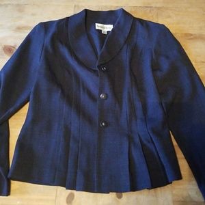 Size 10 navy pant suit